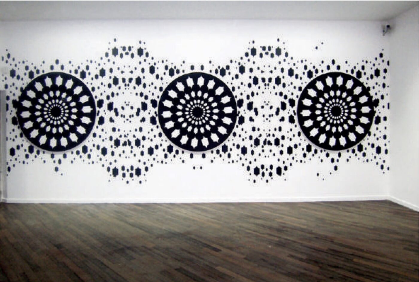 Philippe Decrauzat @ Les Tanneries, Centre d'Art Contemporain, Paris, France&nbsp;Abstraction, abstractions !