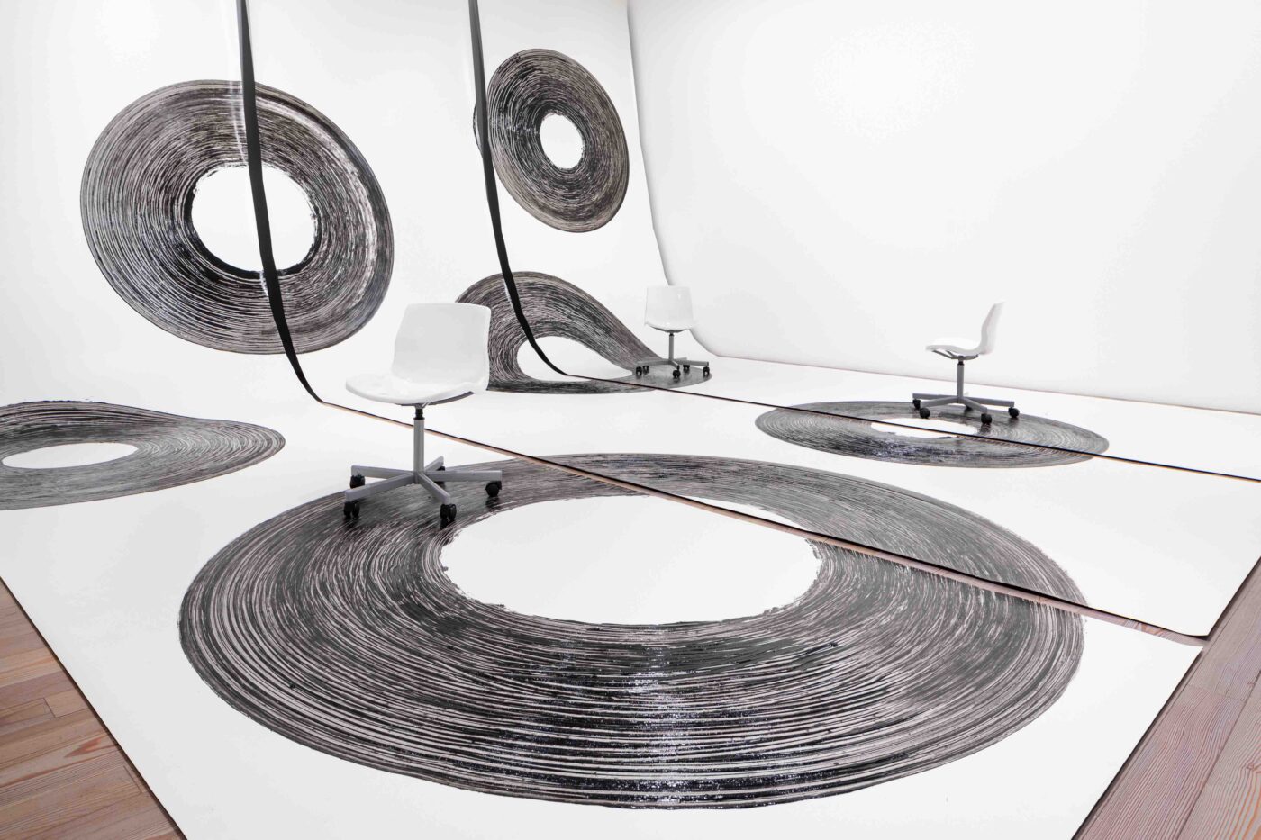 Galerie Lange + Pult – Delphine Reist