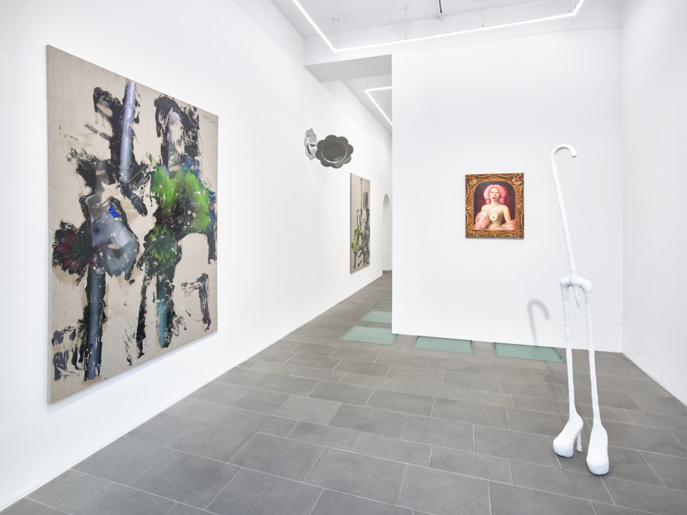 Galerie Lange + Pult – Beyond the Looking Glass