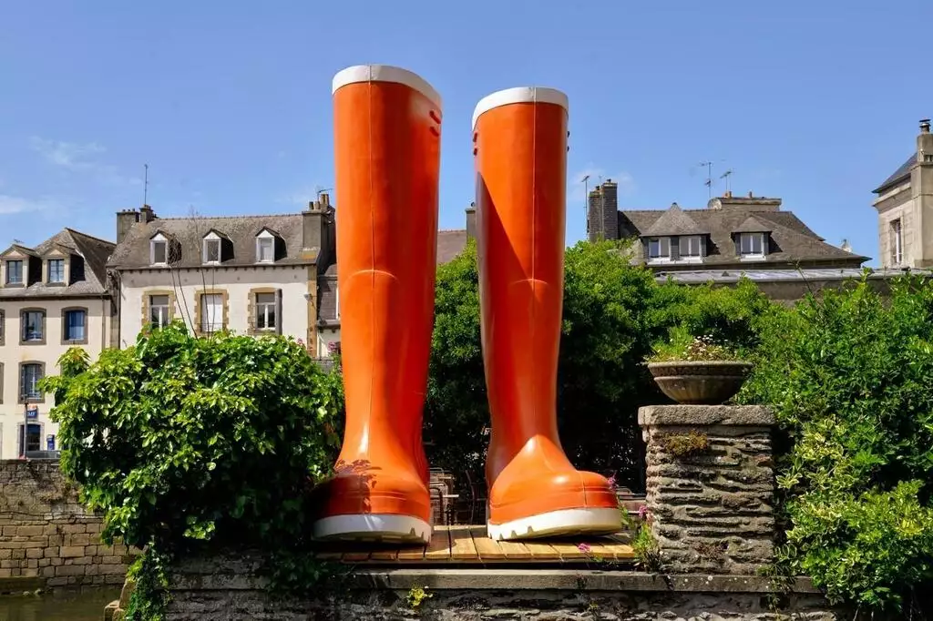 Lilian Bourgeat @ Galerie de Rohan, Landerneau, France 1,2,3 Couleur !