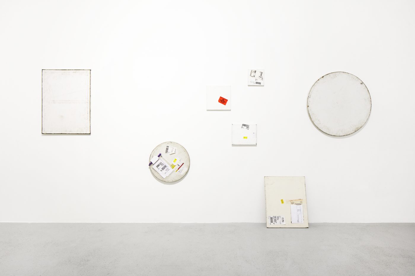 Galerie Lange + Pult – Olivier Mosset / Karin Sander